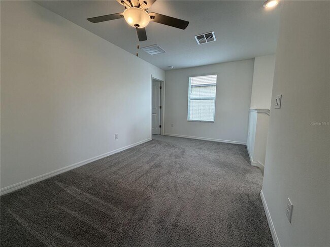 Building Photo - 156 Rose Bud Ln