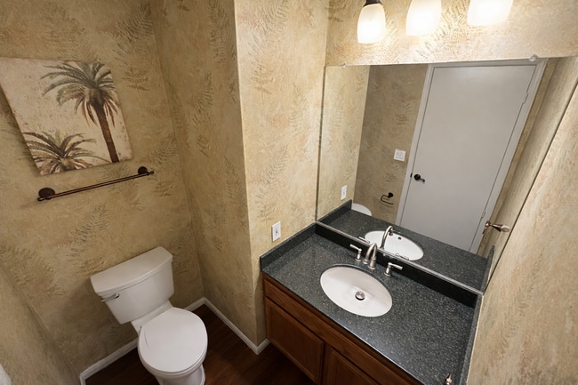 Building Photo - Dual-Suite Condo with Direct-Access Garage & Prime Location