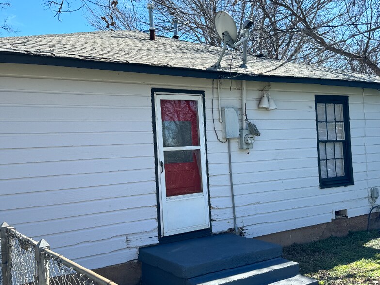 Building Photo - 4338 Cunningham Dr