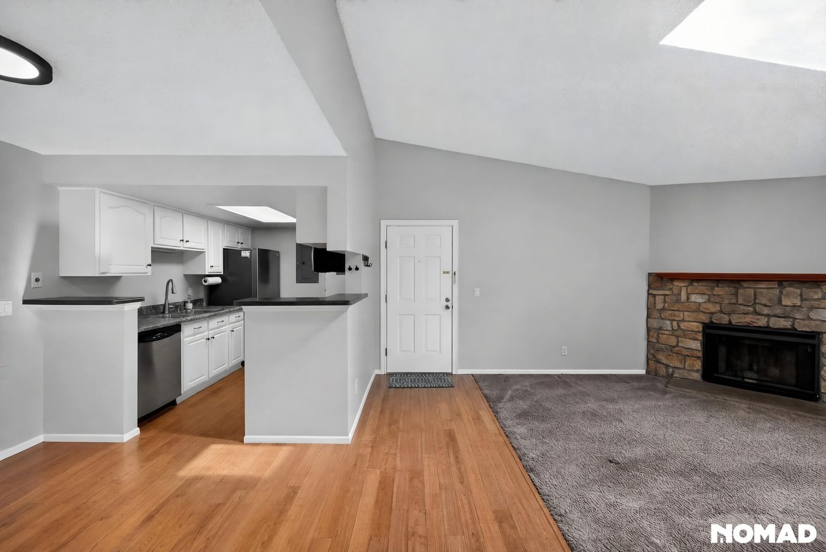 Building Photo - 8225 S Fairmount Dr
