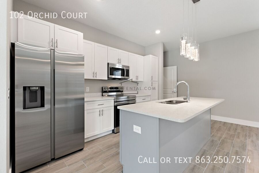 Building Photo - 102 Orchid Ct