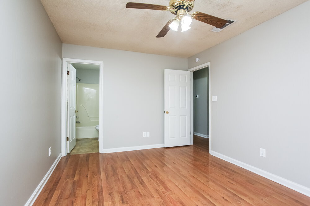 Building Photo - 4089 Gouverneur St