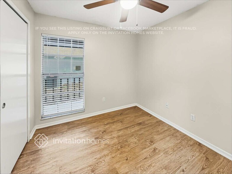 Building Photo - 1172 La Mesa Ave