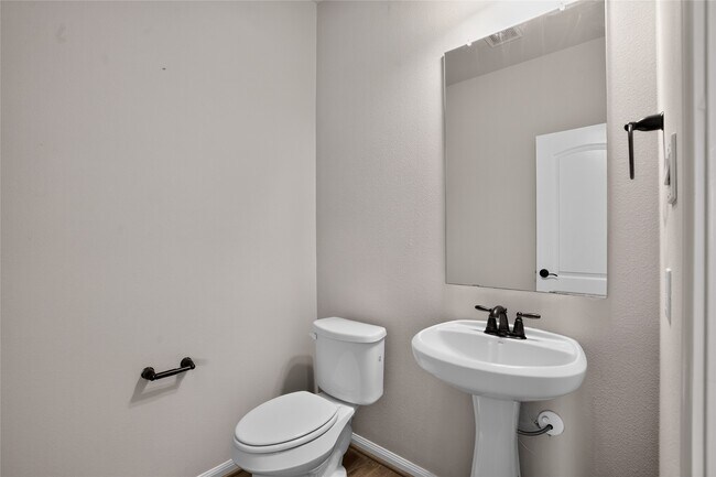 Building Photo - 7611 Dragon Pearls Ln
