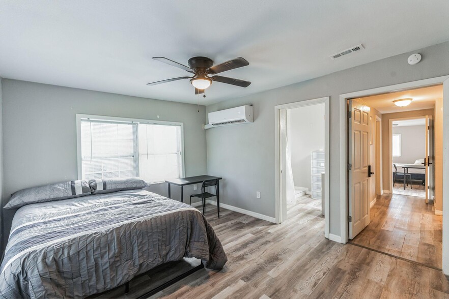 Building Photo - 5207 Montague Pl