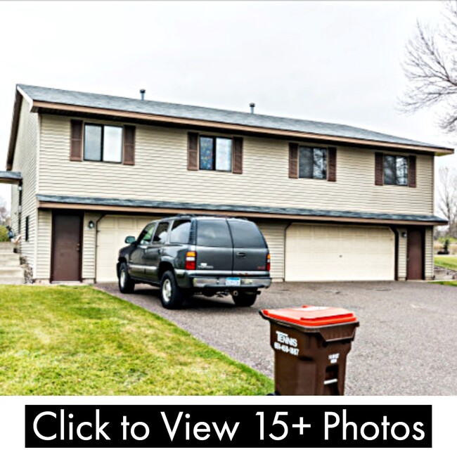 Building Photo - Gall Avenue Twin Homes
