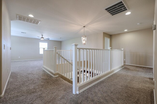 Building Photo - 12226 W Locust Ln