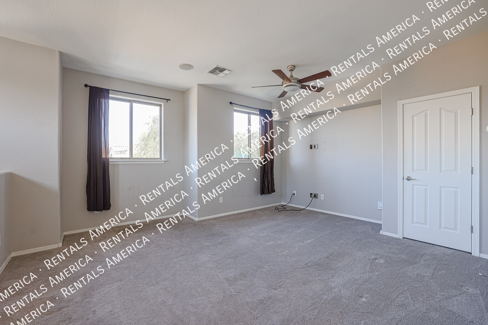 Building Photo - 7324 N 90th Ln