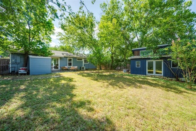 Building Photo - 5300 Halmark Dr