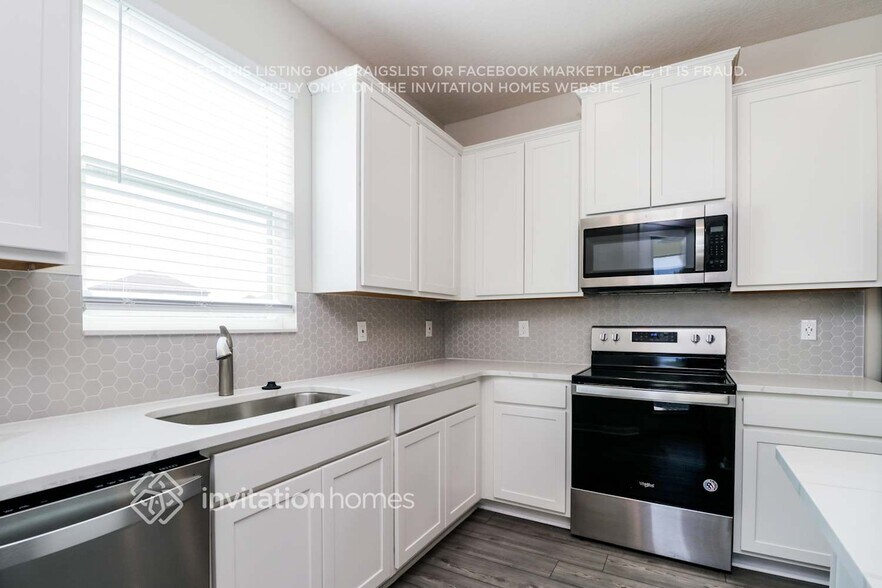 Building Photo - 11244 Cay Spruce Wy