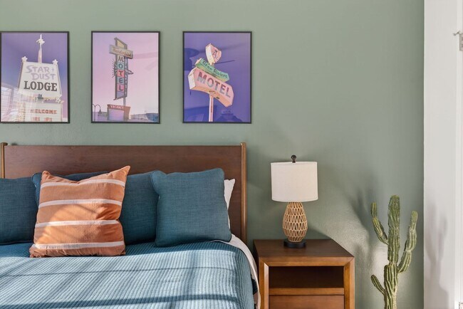 Building Photo - Welcome to Reno Nevada’s Biggest Little BnB !!