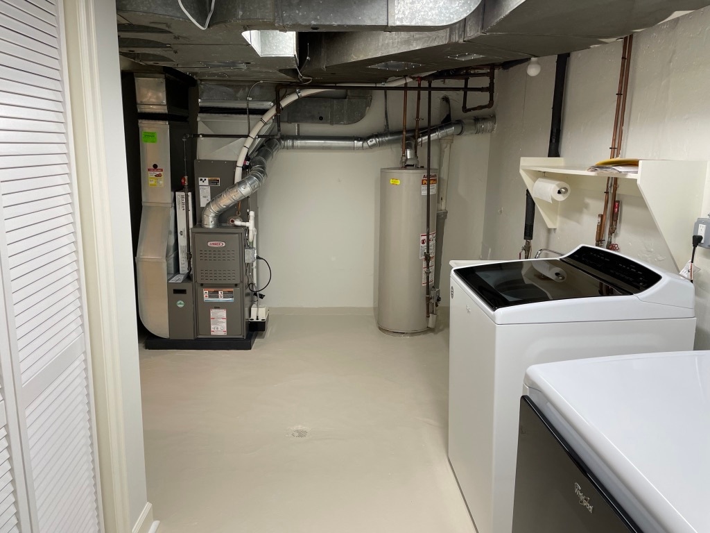 Utility room in the basement. - 1620 Graefield Rd