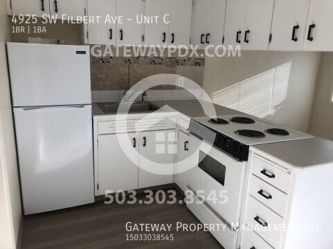 Building Photo - 4925 SW Filbert Ave