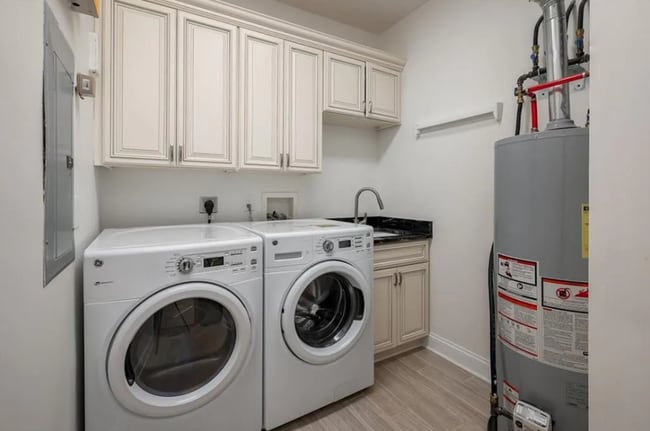 Building Photo - 220 Adams Pointe Blvd