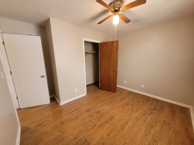 Building Photo - Four Bedroom Single-Family Home