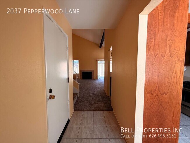Building Photo - 2037 Pepperwood Ln