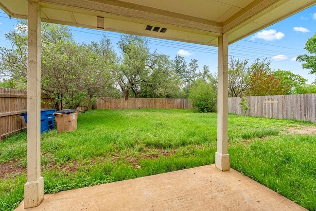 Building Photo - Beautiful 3 bedroom, 2.5 bathroom home in Avery Ranch West!!!