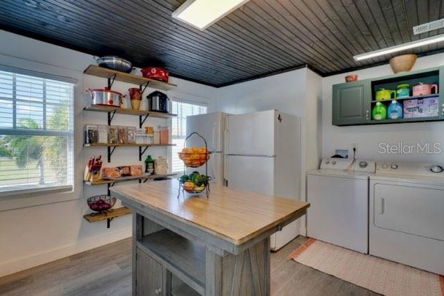 Building Photo - 209 W Olympia Ave