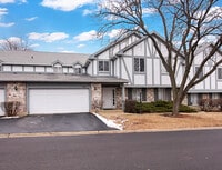 Building Photo - 340 Springlake Ln