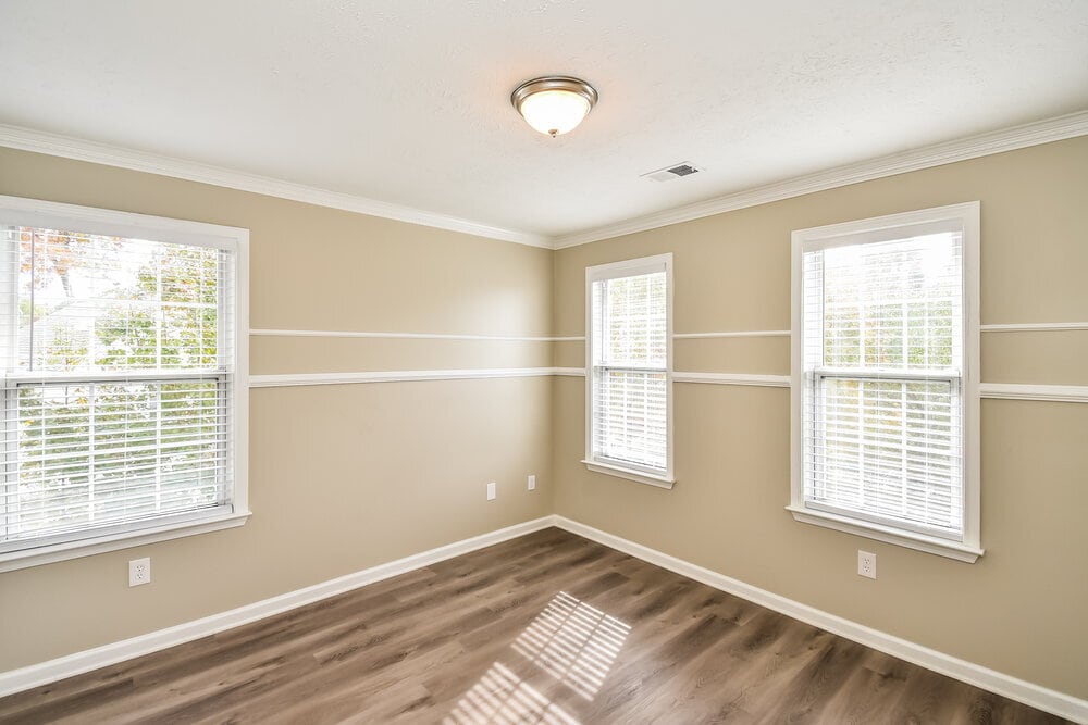 Building Photo - 4970 Promenade Dr SW