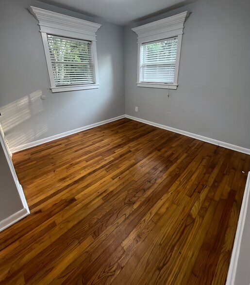 Building Photo - 1337 Charlotte St