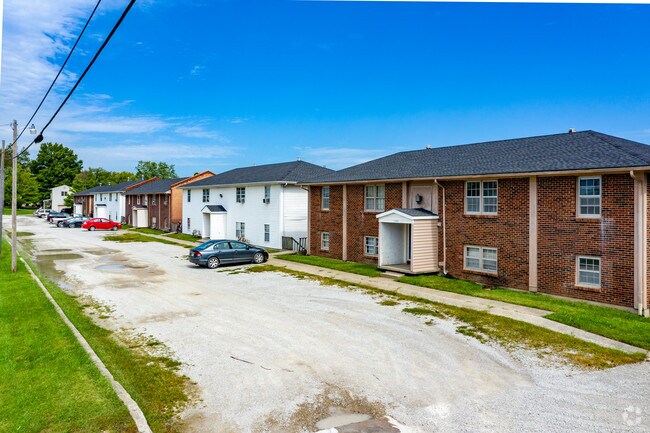 Building Photo - 1101-1109 S Camden St