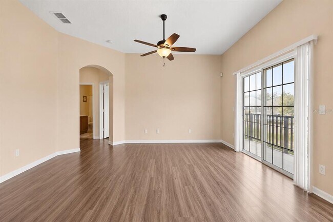 Building Photo - 2210 San Jacinto Cir