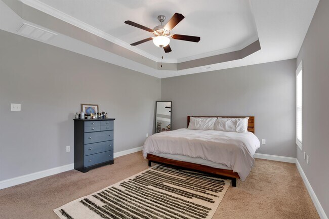 Building Photo - 307 Pettigrew Ln