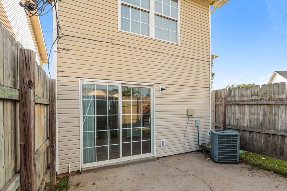 Building Photo - 4080 Nir Shreibman Blvd