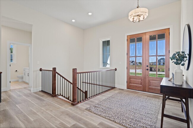 Building Photo - 5201 Buttercup Dr