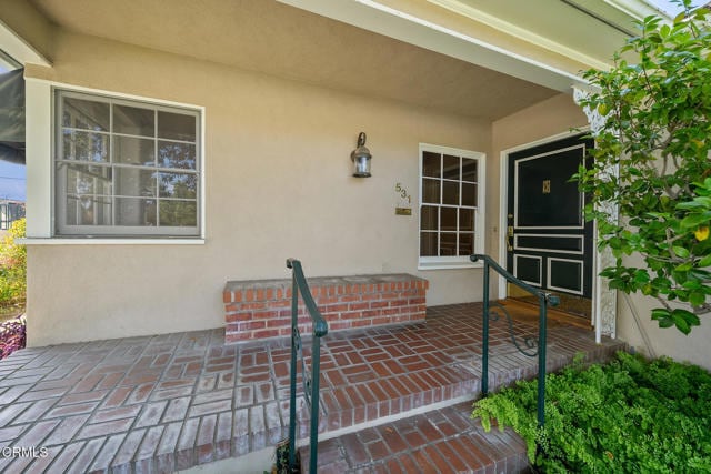 Building Photo - 531 N Twin Palms Dr