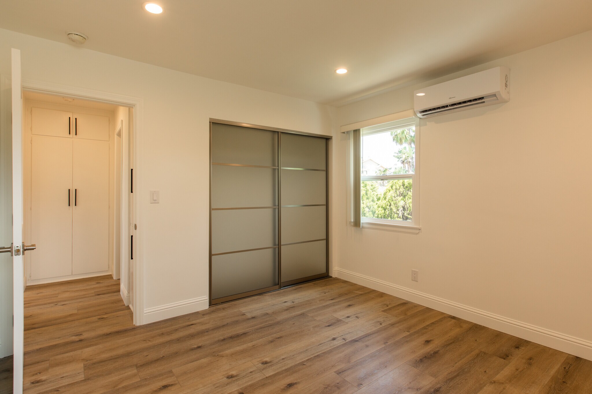 Bedroom - 7116 Flight Ave