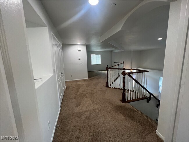 Building Photo - 1550 Midnight Cowboy Ct
