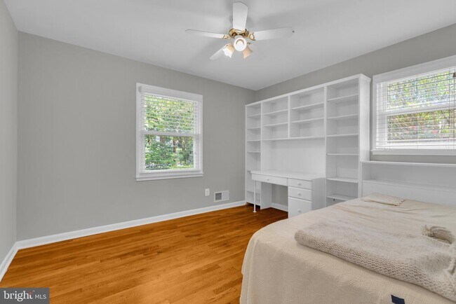Building Photo - 4314 Argonne Dr