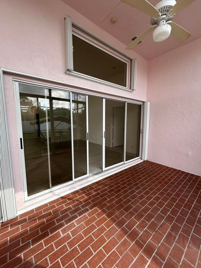 Building Photo - 7818 Stirling Bridge Blvd S