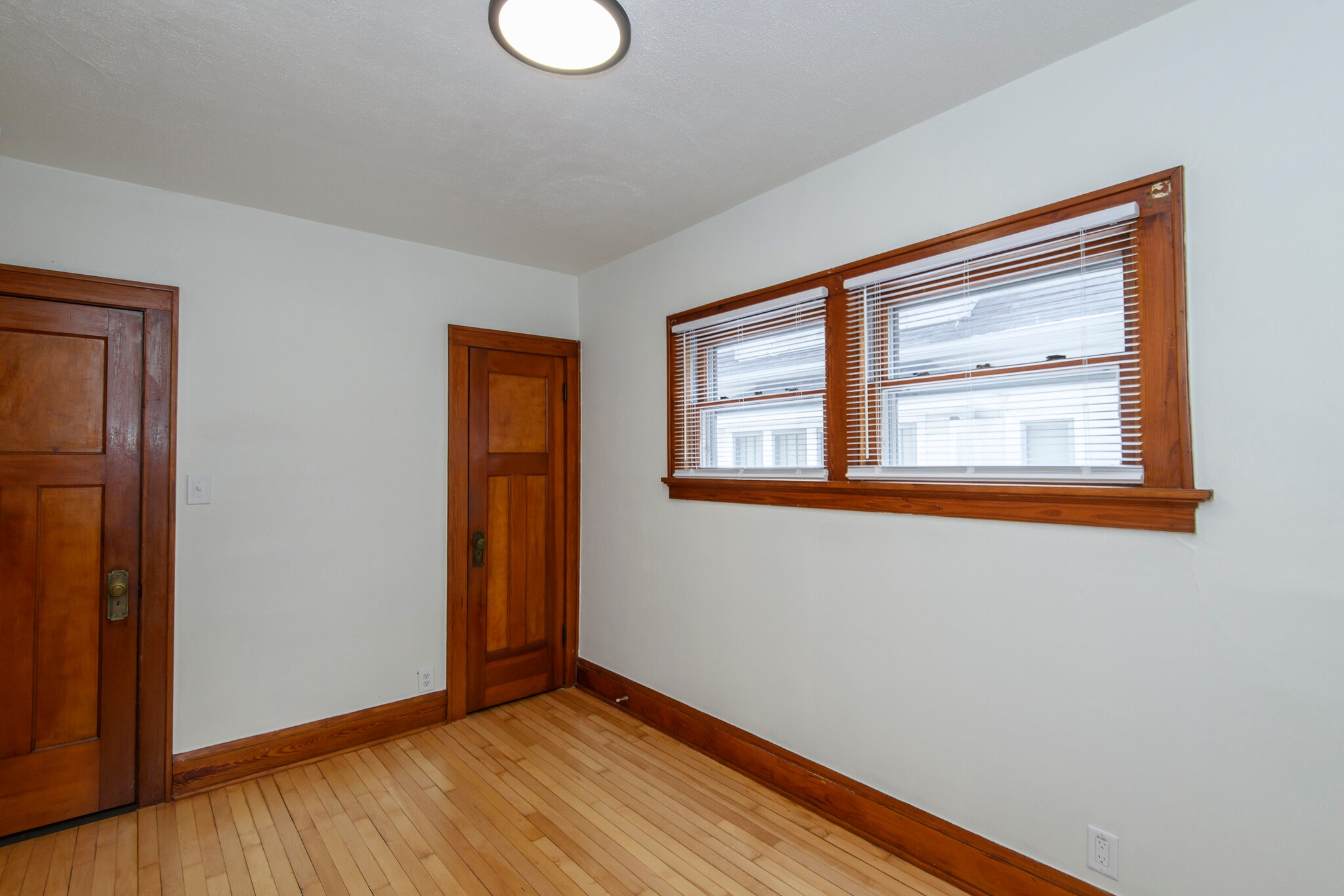 Building Photo - 3472 S 15th Pl