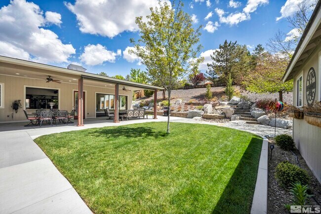 Building Photo - 6015 Stillmeadow Dr