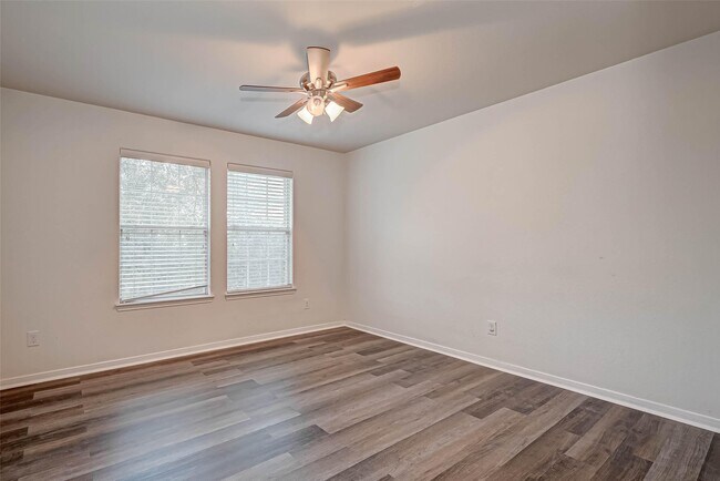 Building Photo - 2815 Mustang Hill Ln