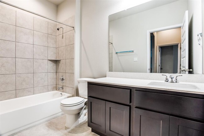 Building Photo - 178 Living Reef Dr