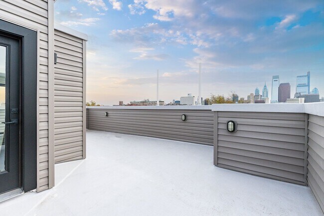 Building Photo - 807 N 17th St