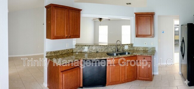 Building Photo - 53 Pecan Drive Pass