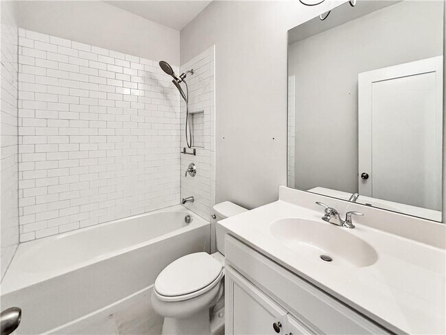 Building Photo - 300 Meadow Mill Way