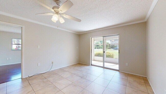 Building Photo - 4121 Heron Way