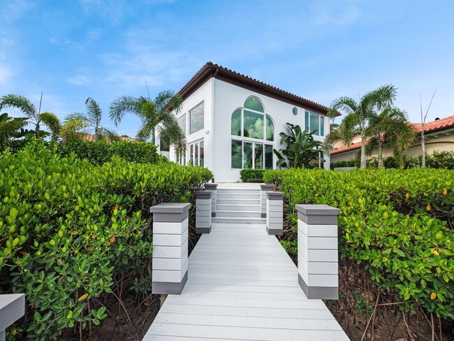 Building Photo - 3299 Bridgegate Dr