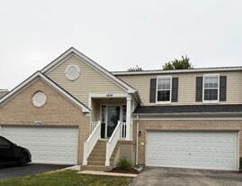 Building Photo - 1424 Westhampton Dr