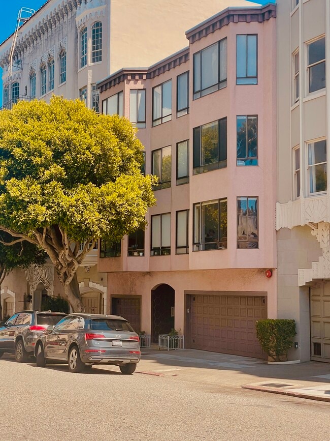 Primary Photo - 1885 Pacific Ave