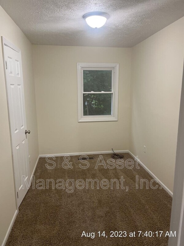 Building Photo - 1235 Glenn St