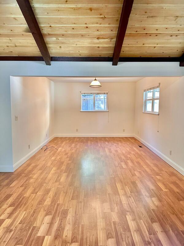 Building Photo - 13590 Red Dog Rd