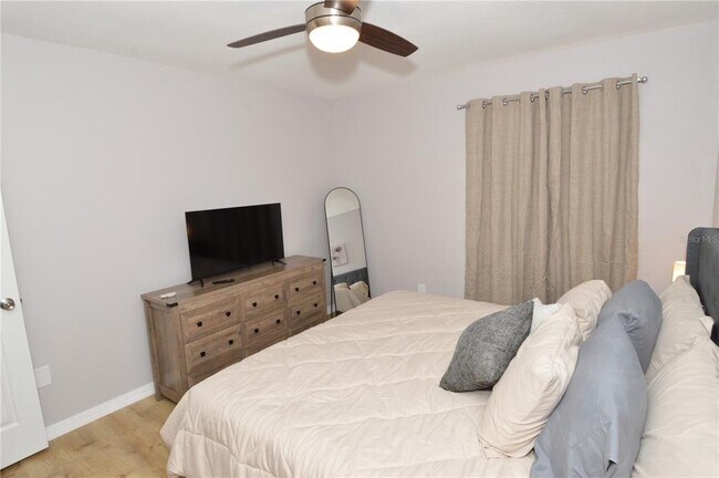 Building Photo - 8653 Fancy Finch Dr