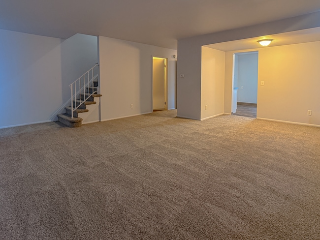 Living Room - Waverly Flatz